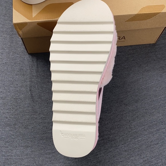 NIB Kookaburra by UGGS size 8 pink slippers - Picture 5 of 5